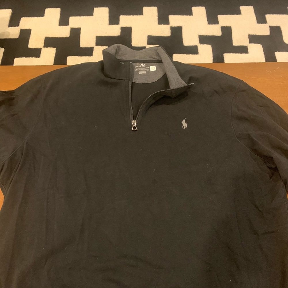 XXL Men’s quarter zip Ralph Lauren Polo pull over.